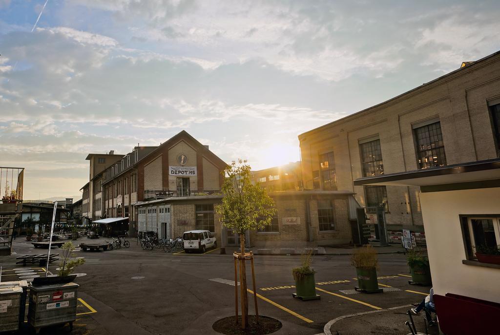 Depot 195 - Hostel Winterthur Esterno foto