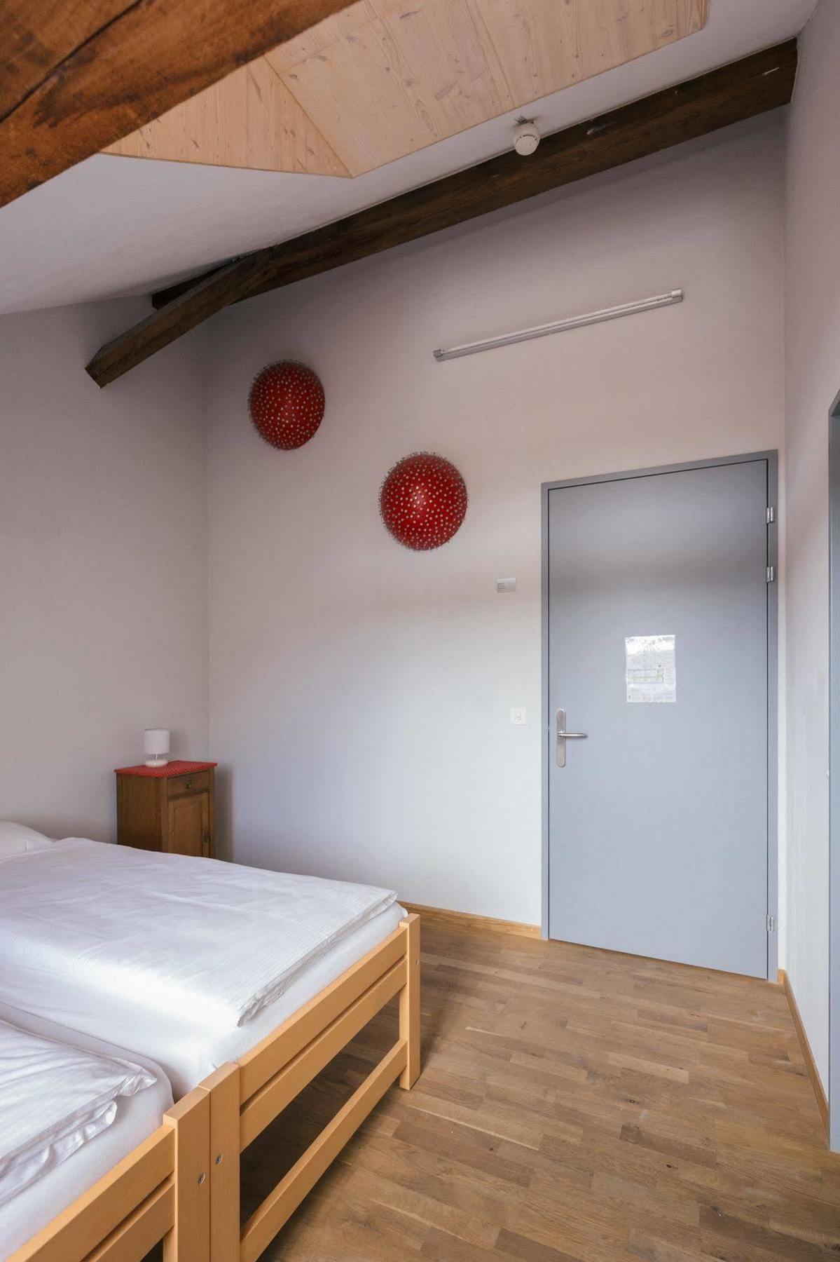 Depot 195 - Hostel Winterthur Esterno foto