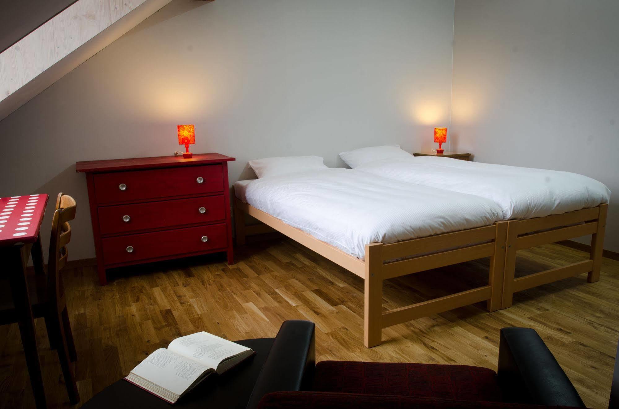 Depot 195 - Hostel Winterthur Esterno foto